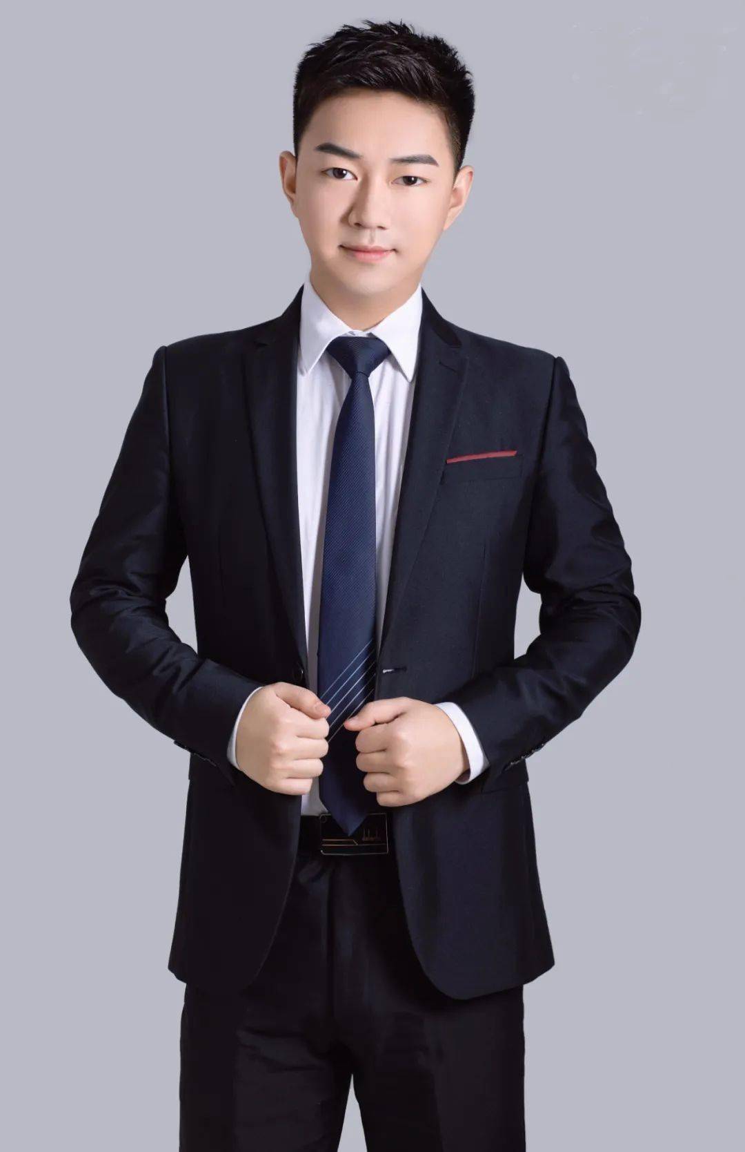 杨兴珍 创始人 & 执行董事